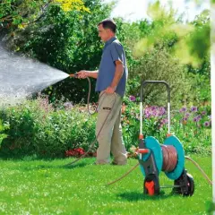 Prosty sposób jak zrobić bęben na wąż ogrodowy w 6 krokach - Poradnik DIY