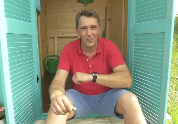 Jak zrobić schowek ogrodowy: proste kroki, które ułatwią budowę