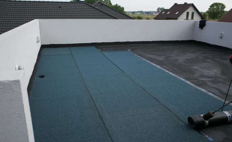 Najlepsze materiały na papę na tarasie: 5 sprawdzonych rozwiązań